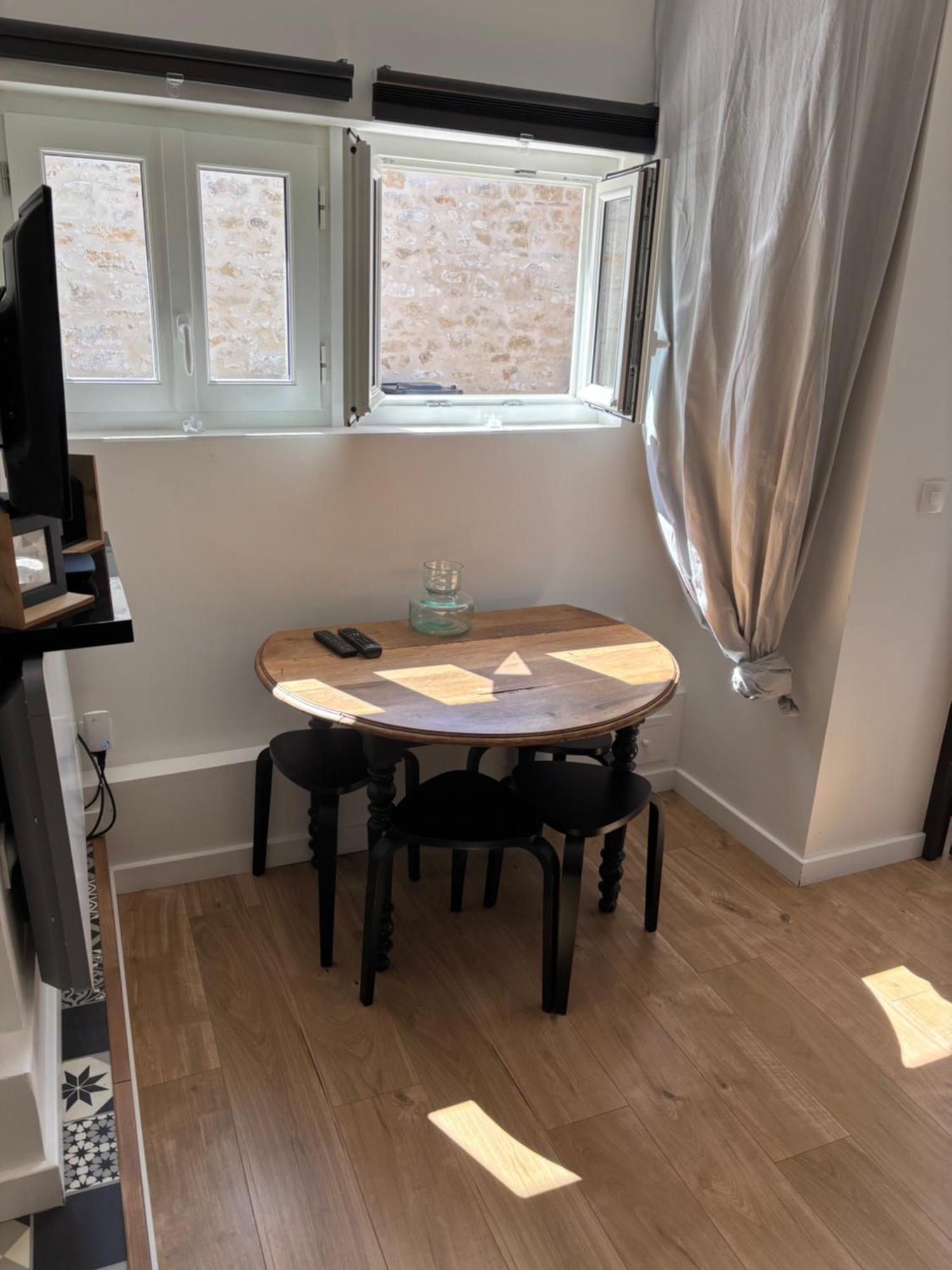 La Tete Dans Les Etoiles Apartment Aumont-en-Halatte Luaran gambar